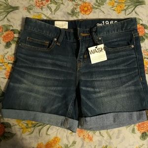 Gap 1969 Shorts Size 25
